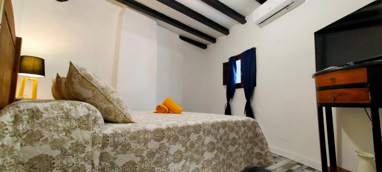 Casa Rural Benidorm Finestrat El Capricho מראה חיצוני תמונה